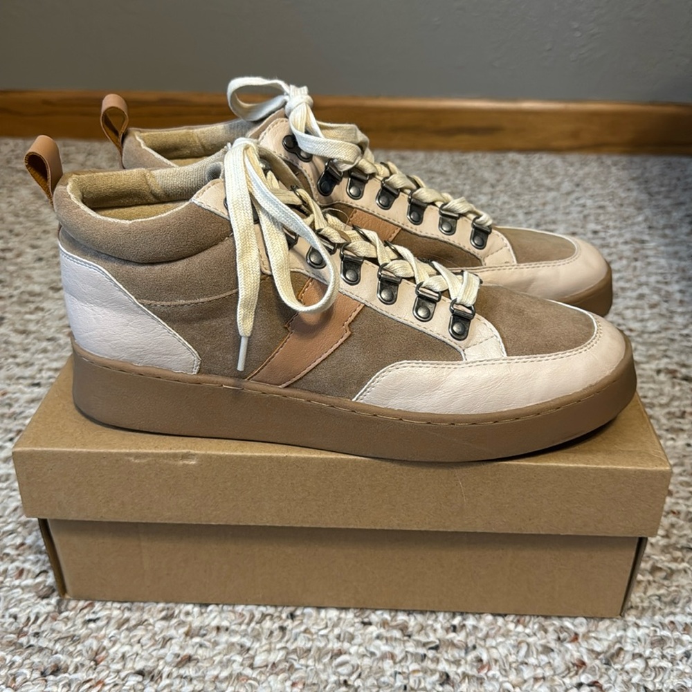 Oasis Society Khaki Sneaker Boots, Size 8.5
